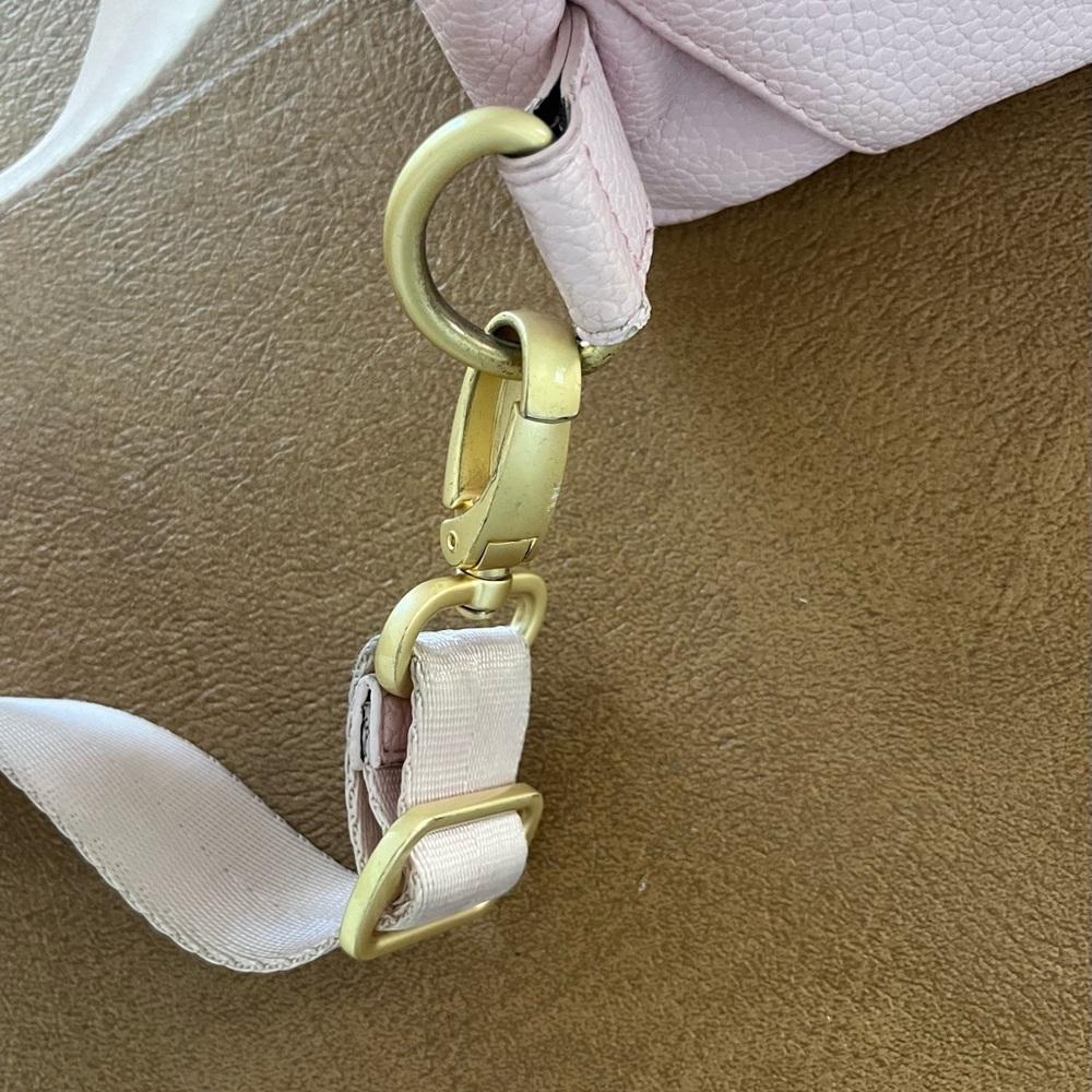 Freshly picked Pink diaper bag - Picture 10 of 12